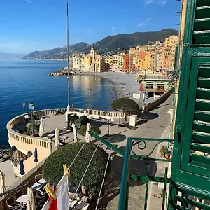 la-priaguea.hotelitalianriviera.com/